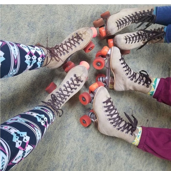 Meet your Posher - Picture 5 of 13